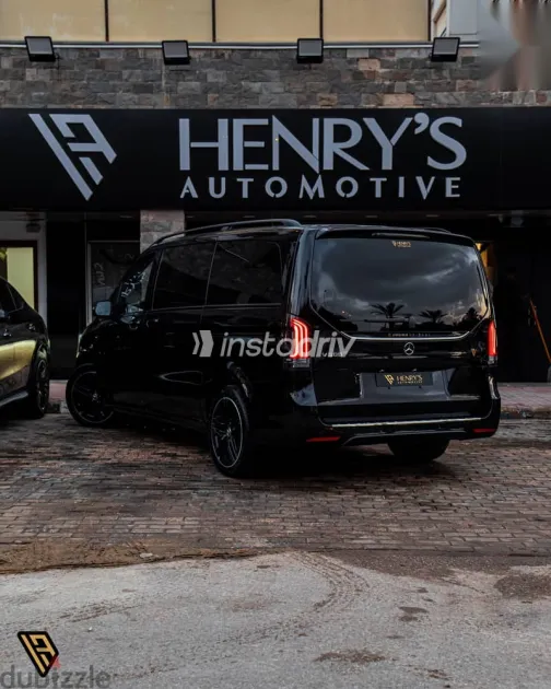 مرسيدس 300 2026 أسود جديدة للبيع - 5