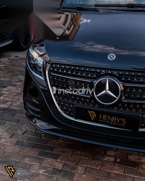 مرسيدس 300 2026 أسود جديدة للبيع - 7