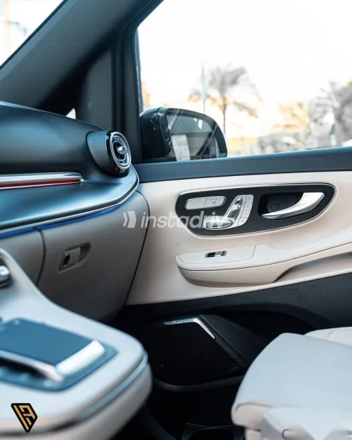 مرسيدس 300 2026 أسود جديدة للبيع - 9