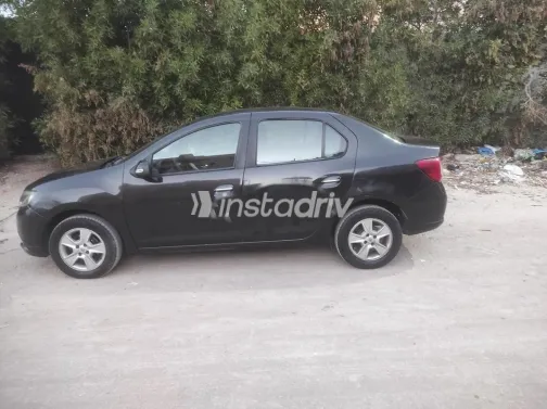 رينو لوجان 2016 أسود مستعملة للبيع - 3