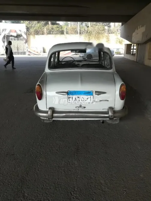 فيات 1100 1965 أبيض مستعملة للبيع - 7