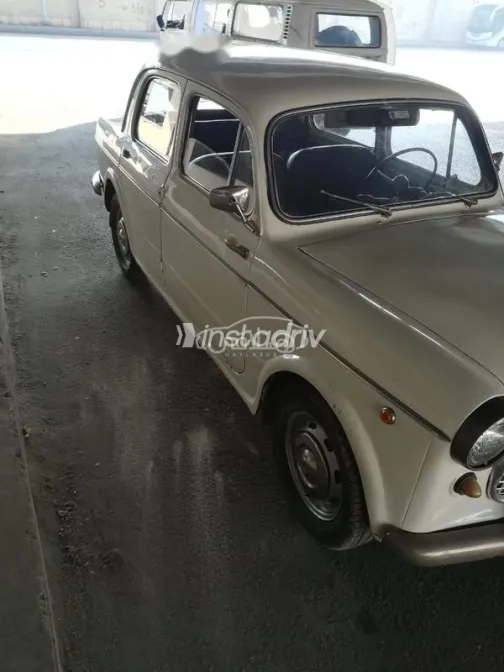 فيات 1100 1965 أبيض مستعملة للبيع - 8