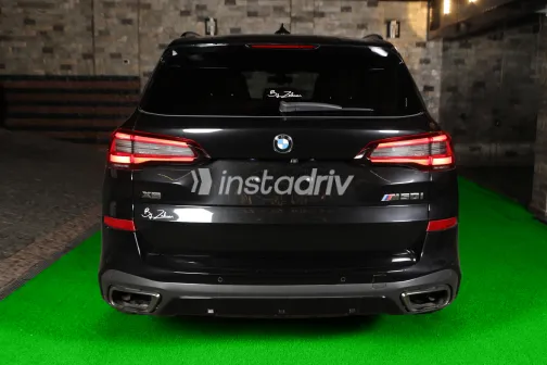 بي ام دبليو X5 2021 أبيض مستعملة للبيع - 3