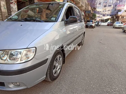 Hyundai Matrix 2006 White Used for Sale - 3