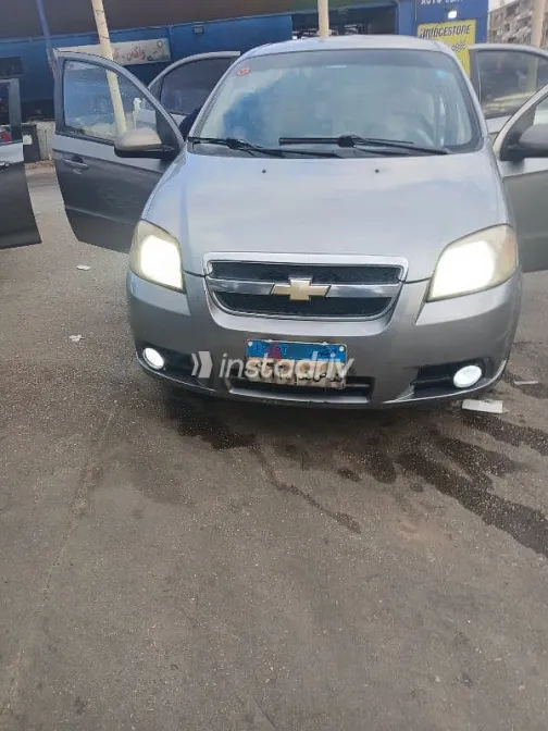 شيفروليه افيو 2013 رمادي مستعملة للبيع - 3