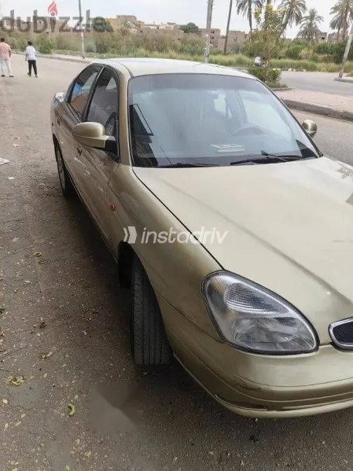 دايو نوبيرا 2002 ذهبي مستعملة للبيع - 4