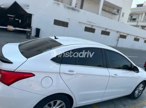 شيرى اريزو 3 2022 أبيض مستعملة للبيع - 2