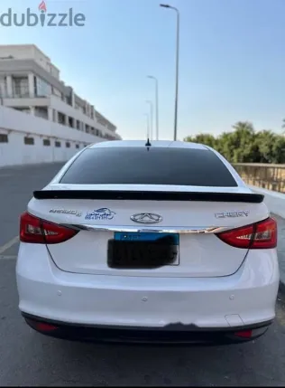 شيرى اريزو 3 2022 أبيض مستعملة للبيع