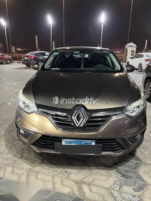 رينو ميجان 2020 بني مستعملة للبيع - 2