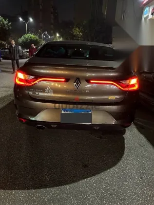 رينو ميجان 2020 بني مستعملة للبيع