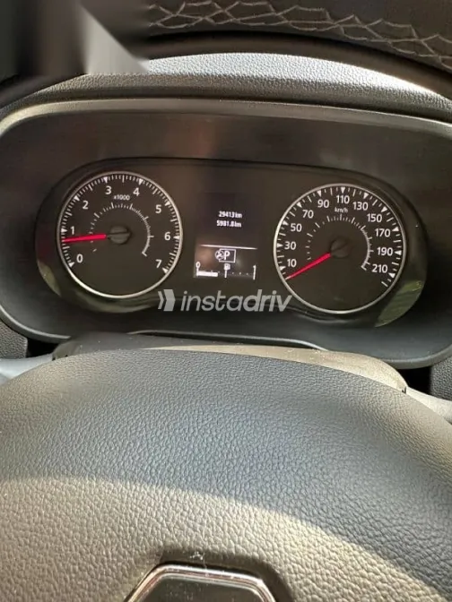 رينو داستر 2021 أسود مستعملة للبيع - 2