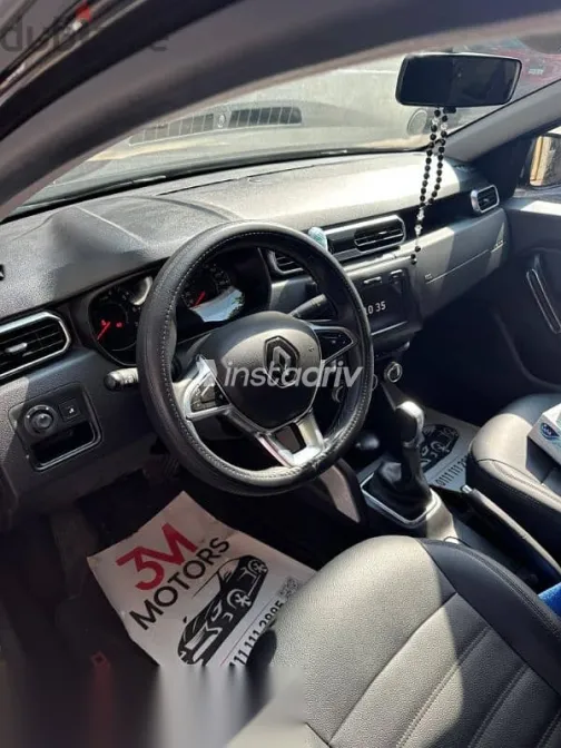 رينو داستر 2021 أسود مستعملة للبيع - 3