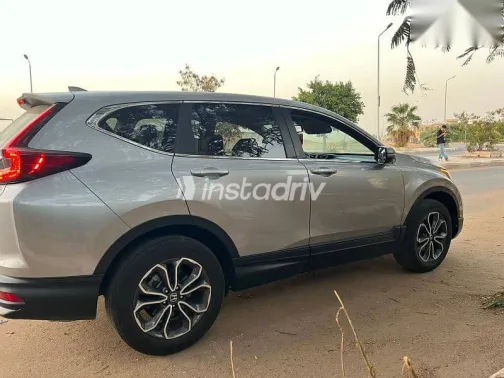 Honda CRV 2021 Silver Used for Sale - 2