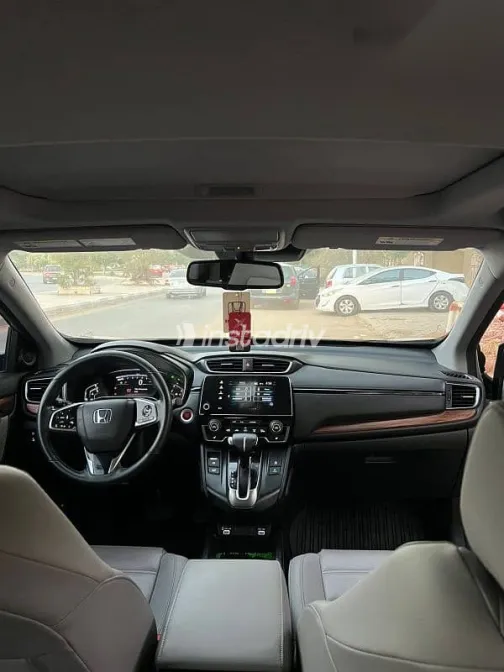 Honda CRV 2021 Silver Used for Sale - 6