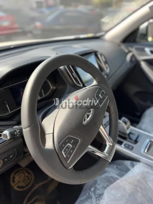 شيرى تيجو 2026 رمادي جديدة للبيع - 3