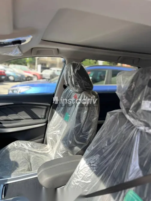 شيرى تيجو 2026 رمادي جديدة للبيع - 6