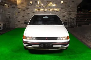 Mitsubishi Colt 1990 White Used for Sale