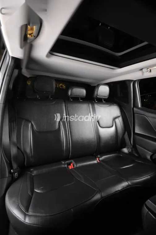 Jeep Renegade 2020 Gray Used for Sale - 7