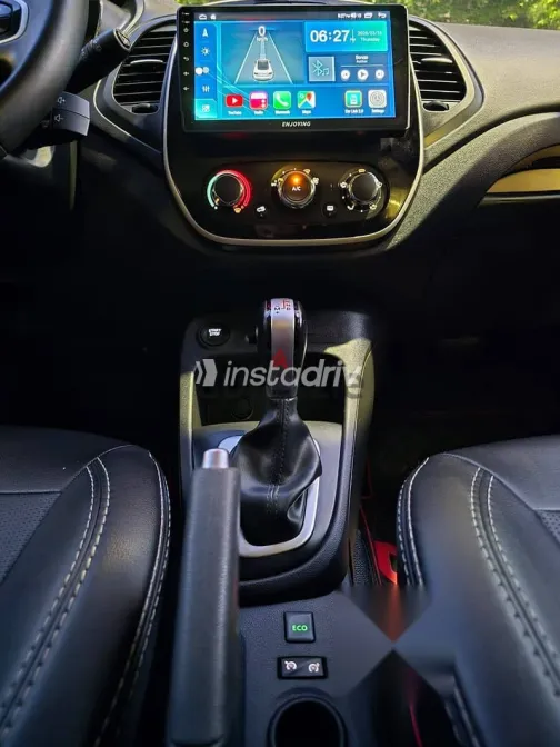 Renault Captur 2019 Gray Used for Sale - 9