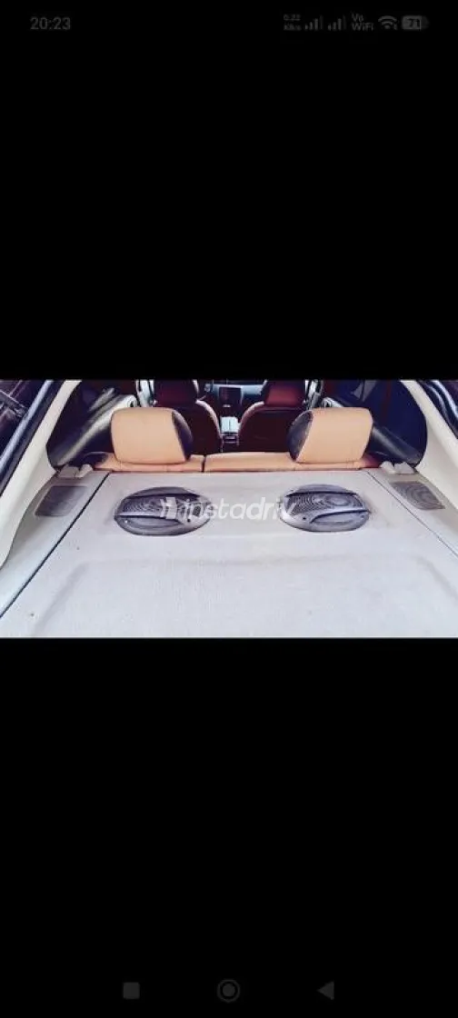 سكودا اوكتافيا A4 1998 بني مستعملة للبيع - 1