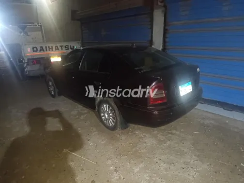 سكودا اوكتافيا A4 1998 بني مستعملة للبيع - 8