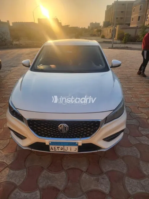 ام جى 6 2021 أبيض مستعملة للبيع - 9