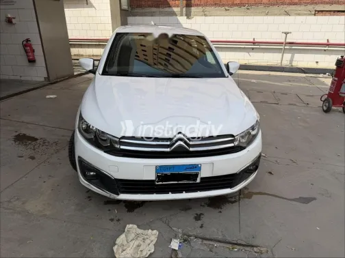 سيتروين سي اليزيه 2021 أبيض مستعملة للبيع - 1