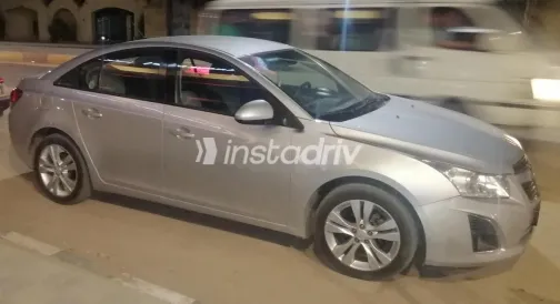 شيفروليه كروز 2013 رمادي مستعملة للبيع - 1