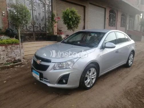 شيفروليه كروز 2013 رمادي مستعملة للبيع - 2