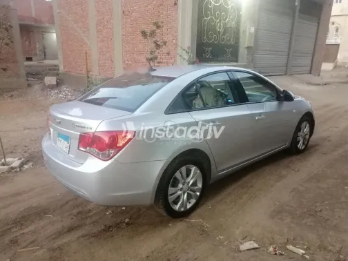 شيفروليه كروز 2013 رمادي مستعملة للبيع - 3