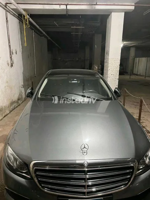 Mercedes E 180 2017 White Used for Sale - 5
