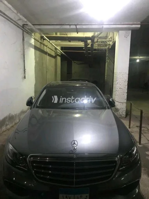 Mercedes E 180 2017 White Used for Sale - 6