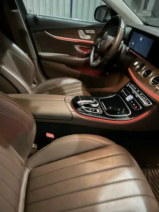 مرسيدس E 180 2017 أبيض مستعملة للبيع