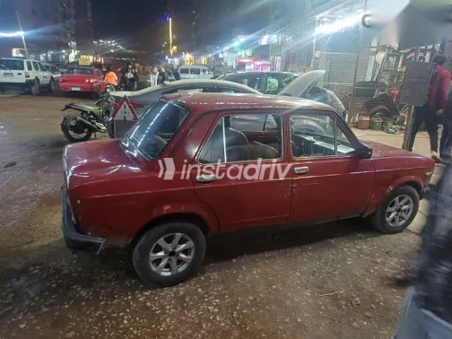 فيات 128 1971 أحمر مستعملة للبيع - 1