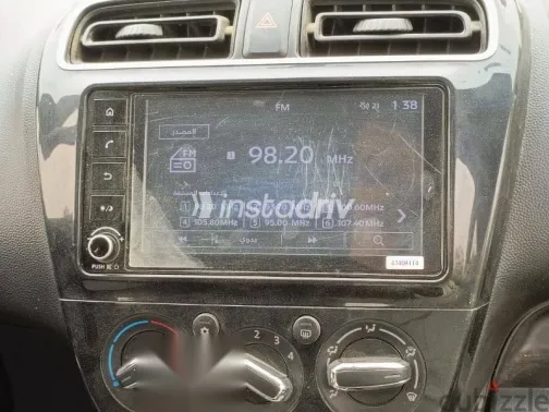 ميتسوبيشي ميراج 2024 فضي مستعملة للبيع - 7