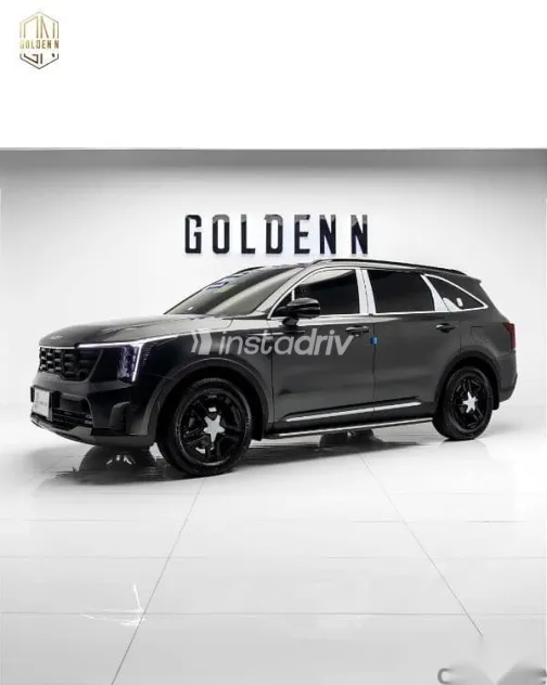 كيا سورينتو 2025 رمادي جديدة للبيع - 1