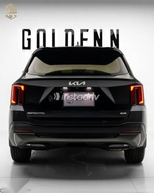 كيا سورينتو 2025 رمادي جديدة للبيع - 5