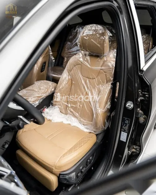 كيا سورينتو 2025 رمادي جديدة للبيع - 6