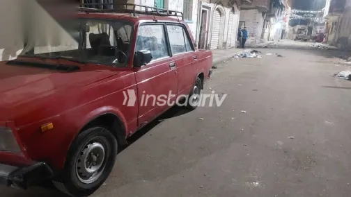 لادا 2105 1987 أحمر مستعملة للبيع - 2