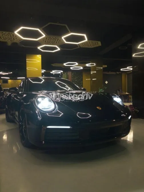 بورش 911 2024 أسود مستعملة للبيع - 1