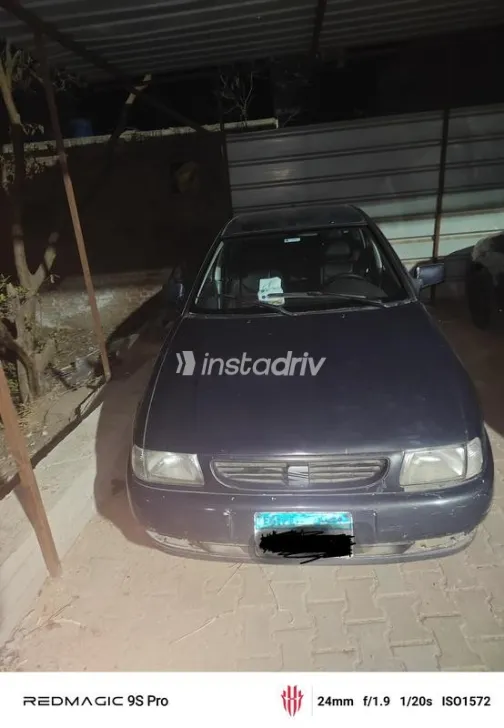 سيات ابيزا 1998 رمادي مستعملة للبيع - 1