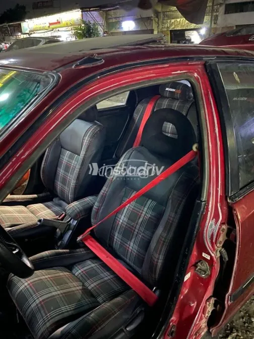 هوندا سيفك 1993 أحمر مستعملة للبيع - 5