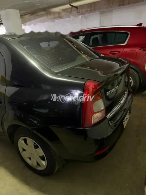 رينو لوجان 2010 أسود مستعملة للبيع - 4