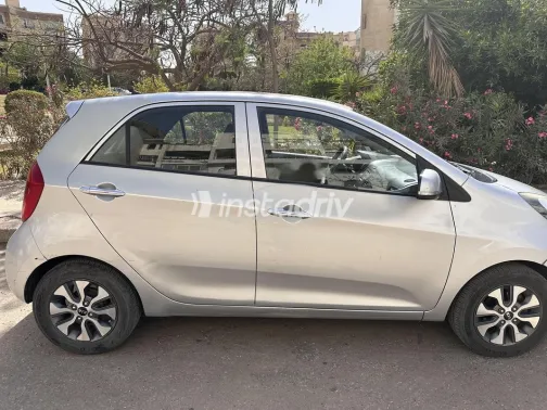 Kia Picanto 2016 White Used for Sale - 3