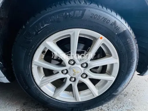 ميتسوبيشي لانسر 2015 فضي مستعملة للبيع - 10