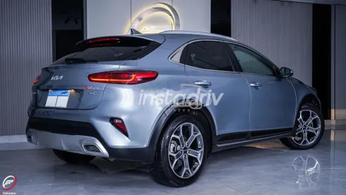 Kia Xceed 2022 Gray Used for Sale - 3