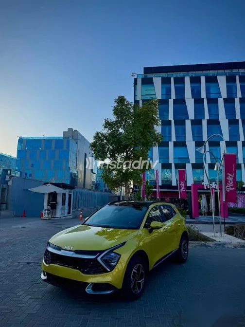 كيا سبورتاج 2022 ذهبي مستعملة للبيع - 2