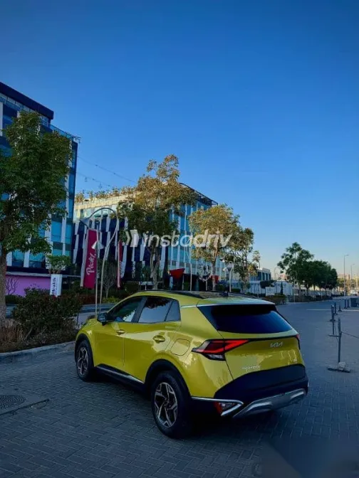 كيا سبورتاج 2022 ذهبي مستعملة للبيع - 3