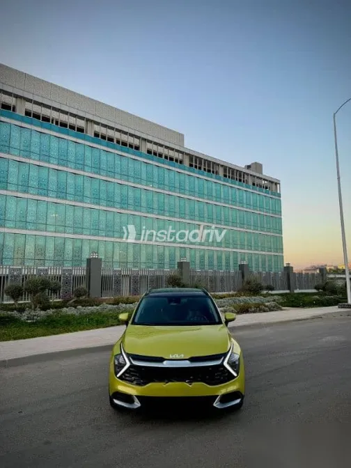 كيا سبورتاج 2022 ذهبي مستعملة للبيع - 6