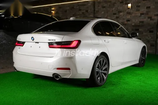 بي ام دبليو 320 2024 أبيض جديدة للبيع - 2